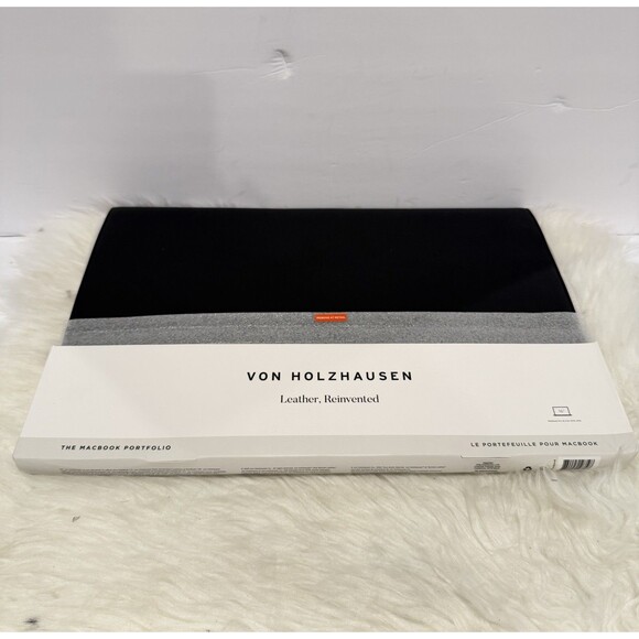 New Von Holzhausen MacBook Portfolio 16" vegan Leather Cover Black - Picture 6 of 13